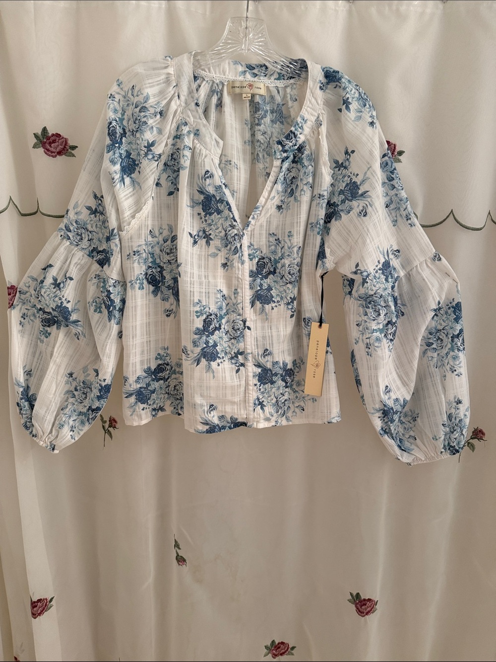 Penelope Rose Blue Floral Puff-Sleeve Blouse - White/Blue